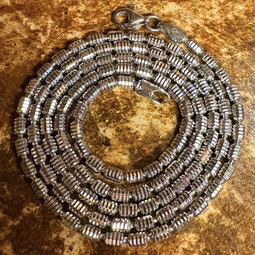 Sterling Silver Diamond Cut Barrel Bead Necklace 24 Inches Made in Italy
